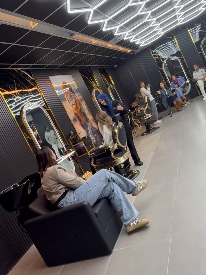 De salon vol bezoekers op de openingsdag